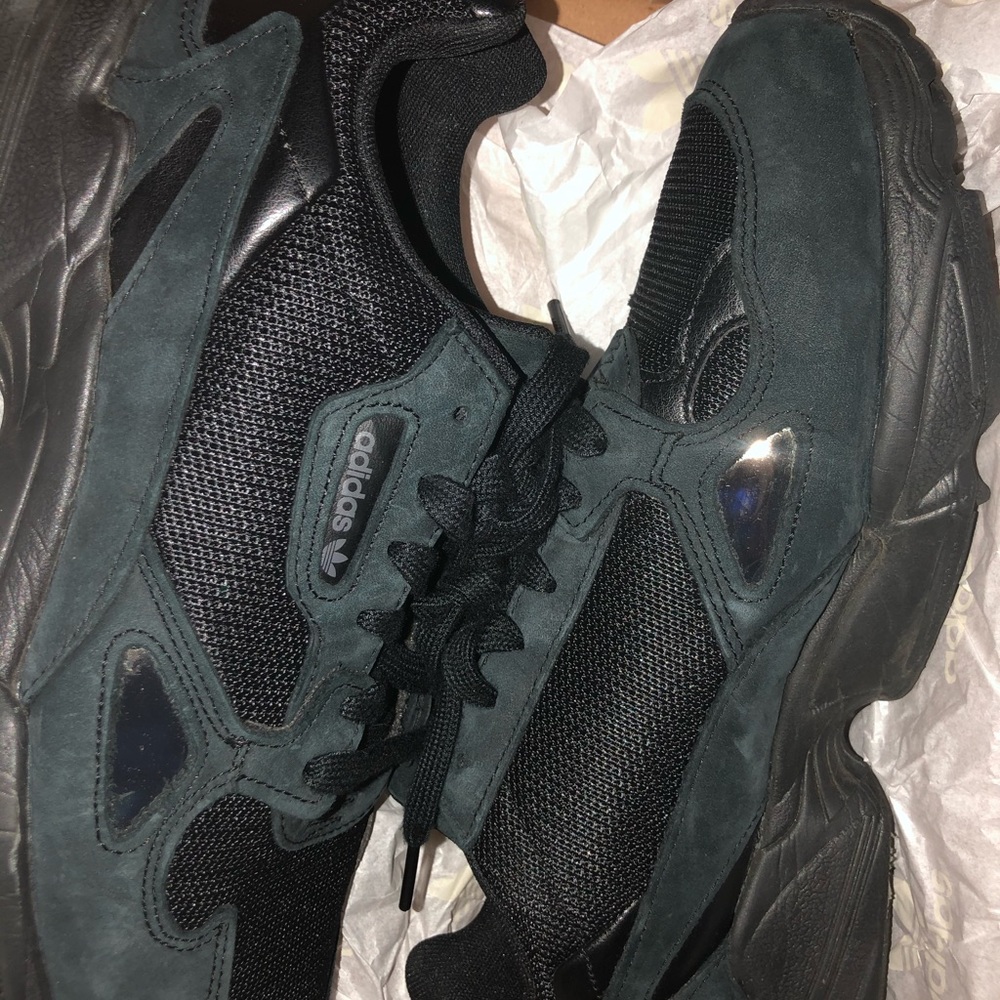 Adidas Falcon Women’s Size 9.5